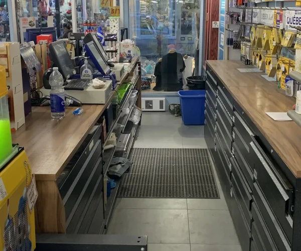 Dépanneur - Construction Rénovation Robitaille